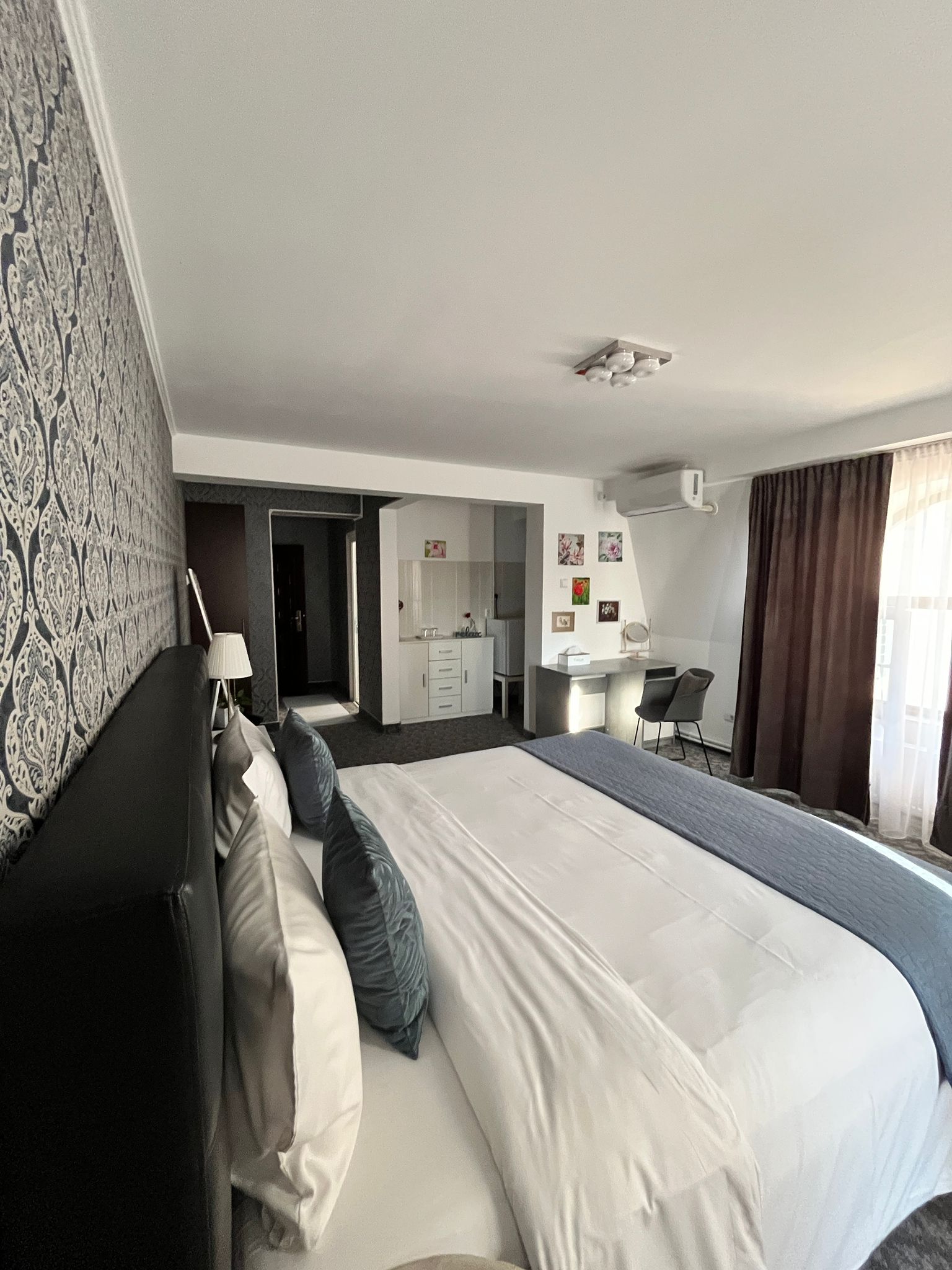 Curte interioară Harmony House